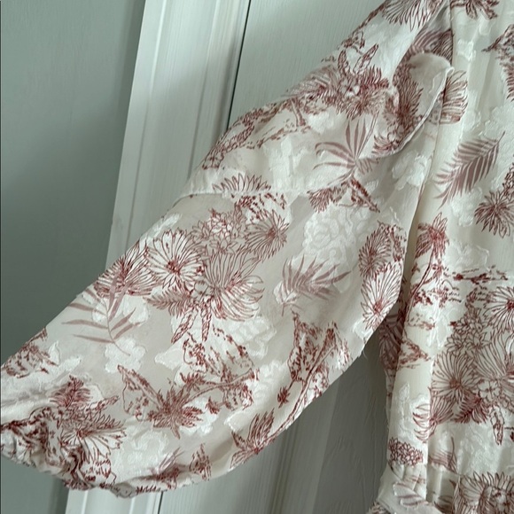 Blu Pepper Long Sleeve Floral Dress in Pink and Cream - Picture 5 of 11